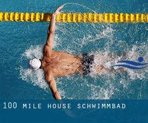 100 Mile House Schwimmbad